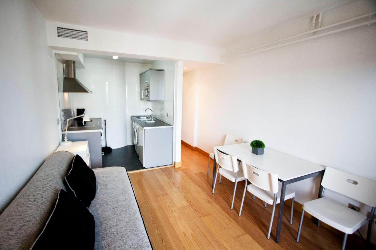 Apartamentos Jauregui Hondarribia Bagian luar foto